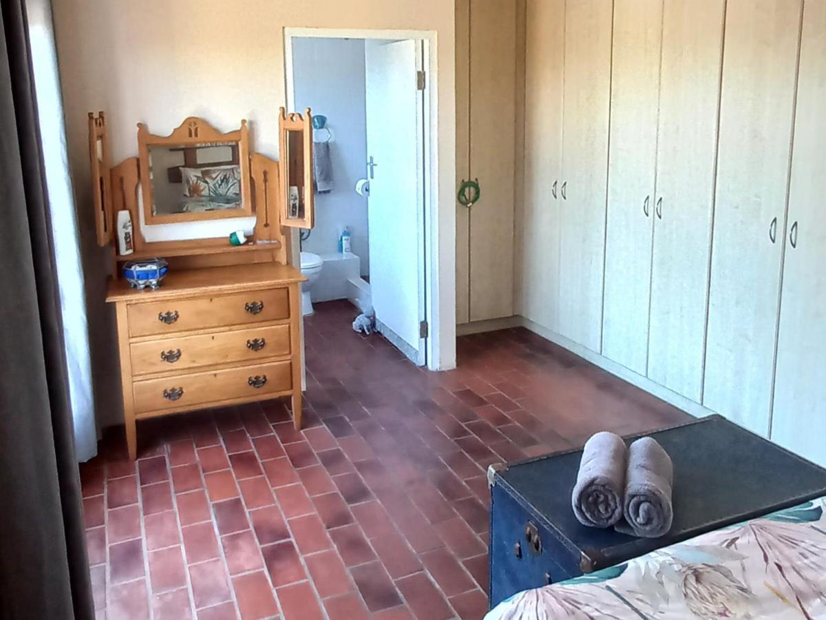 Pik 'N Wyntjie Apartamento Gansbaai Exterior foto